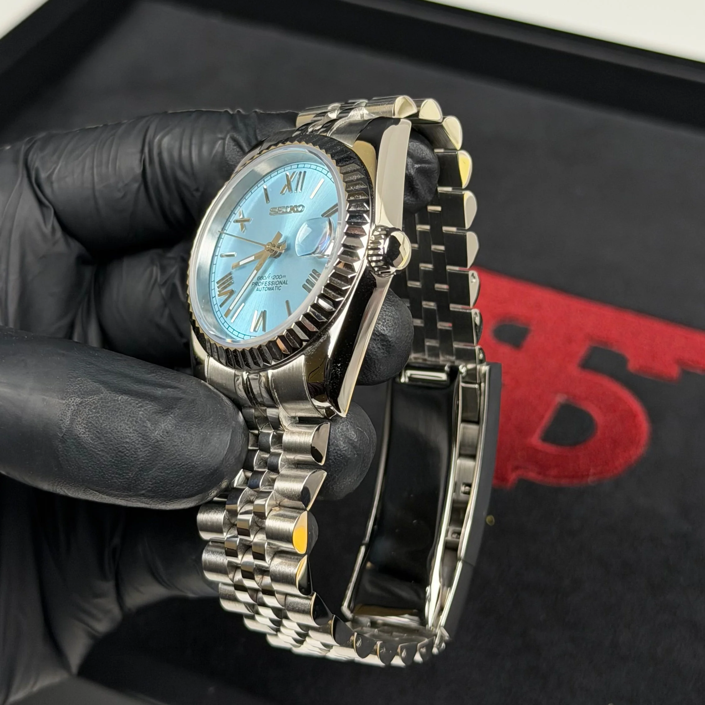 Datejust Mod - Roman Baby Blue/Jubilee 36mm - Image 3